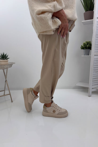 Stilvolle Hose in Beige (38-42/44)