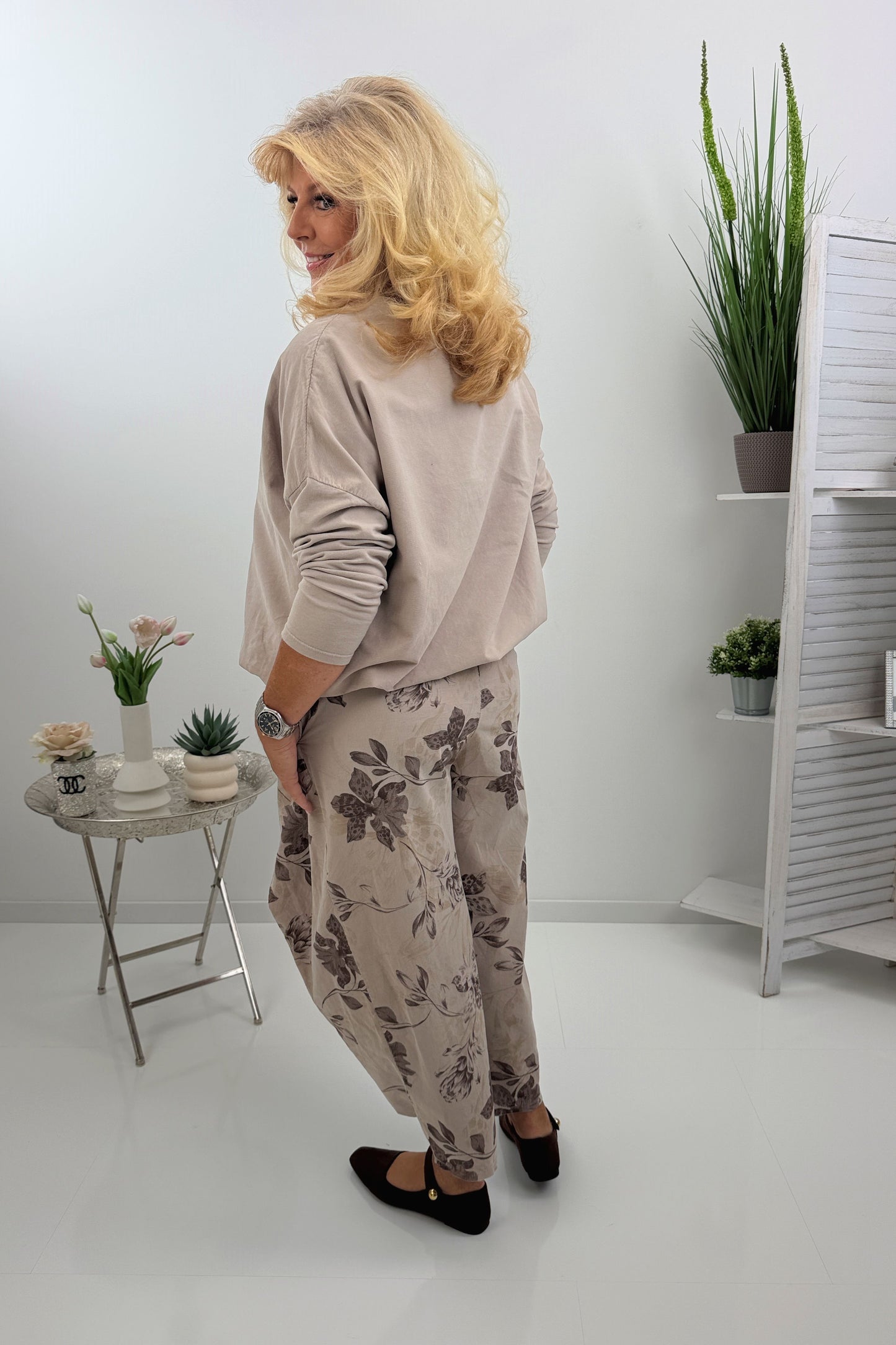 Lässiges Cord-Shirt in Beige (38-44)