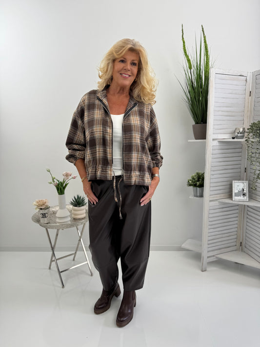 Trendiger Blouson in Schoko-Camel (38-42/44)