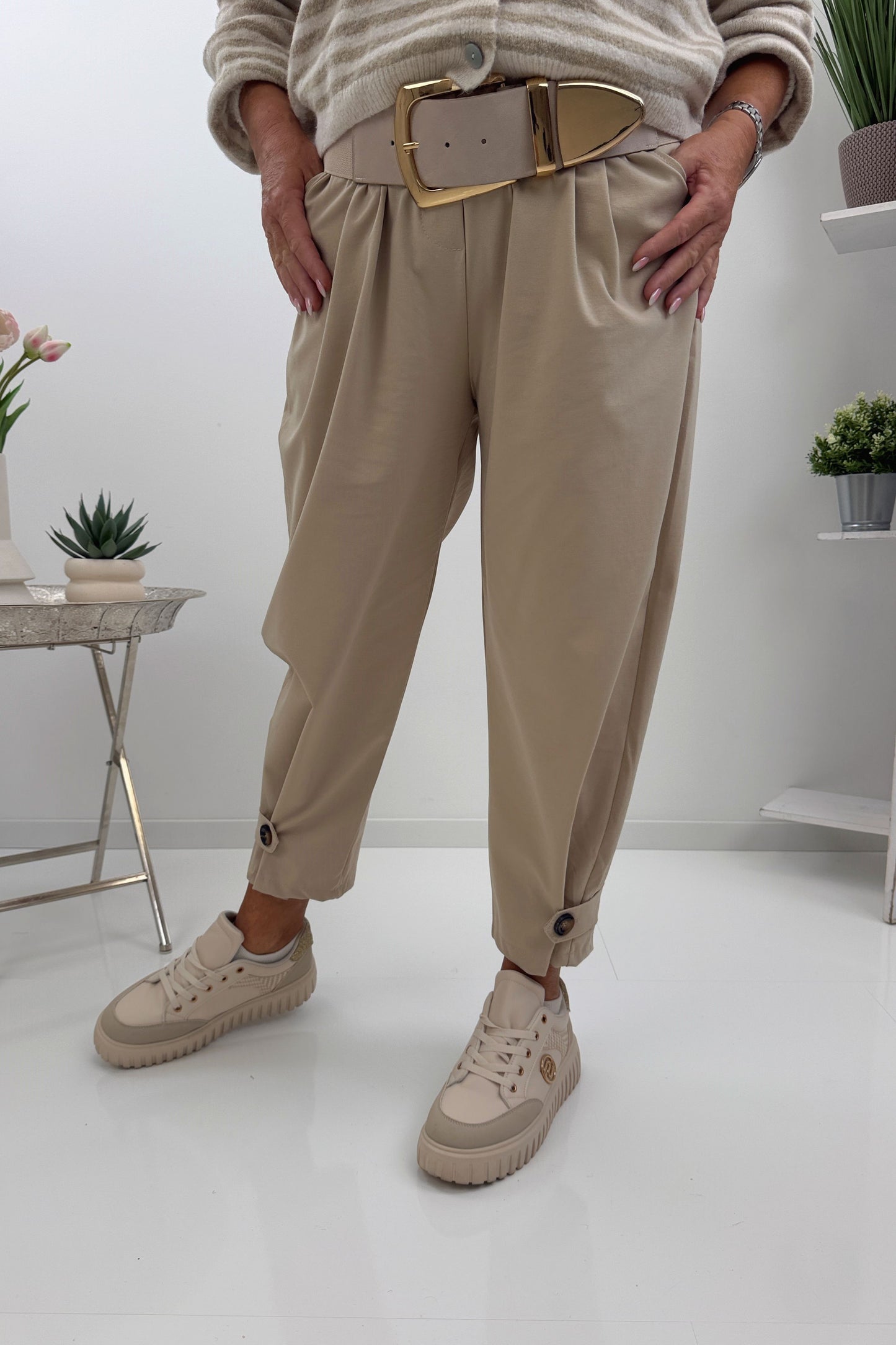 Stilvolle Hose in Beige (38-42/44)