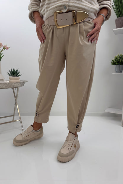Stilvolle Hose in Beige (38-42/44)