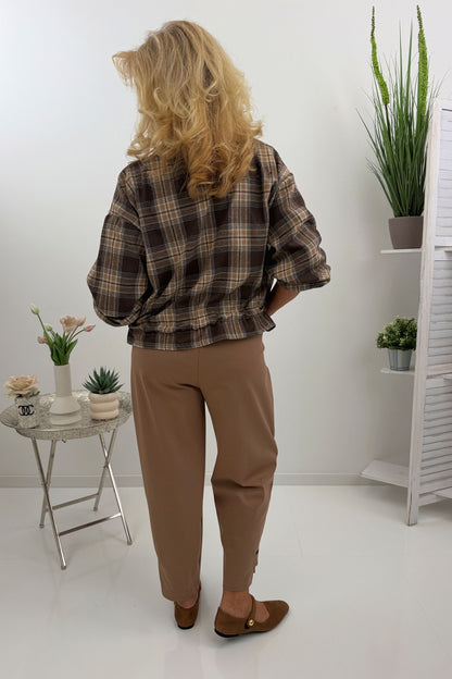 Stilvolle Hose in Camel (38-42/44)