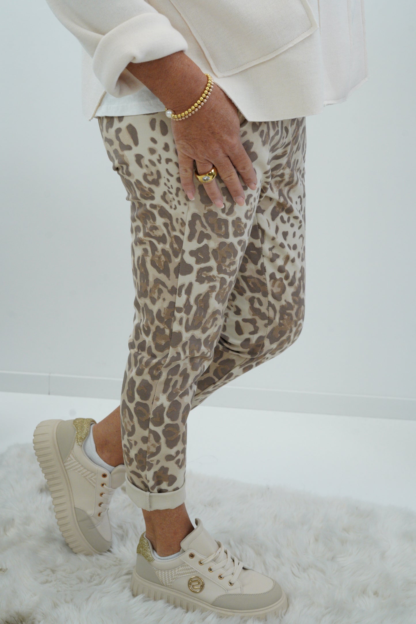 Joggpant in Beige-Leo/Taupe (M,L,XL,XXL)