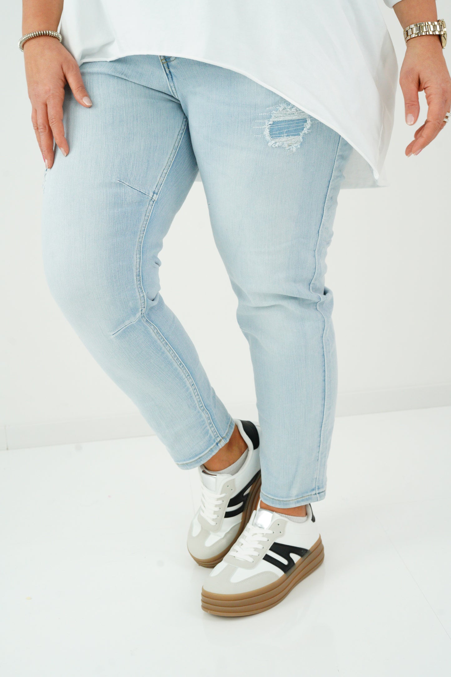 Jeans Hose in Light Blue (L,XL)