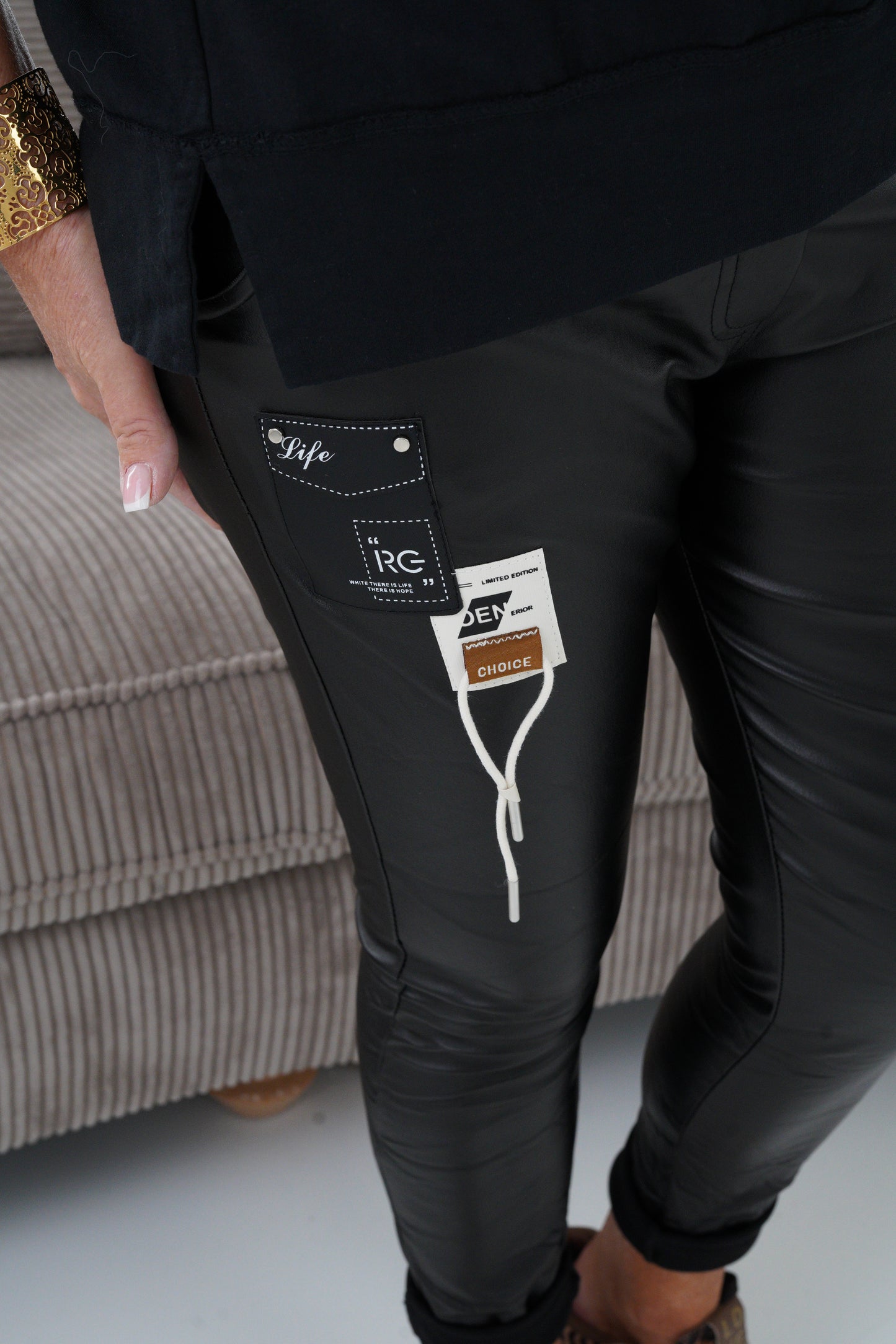 Joggpant in Schwarz (38-42)