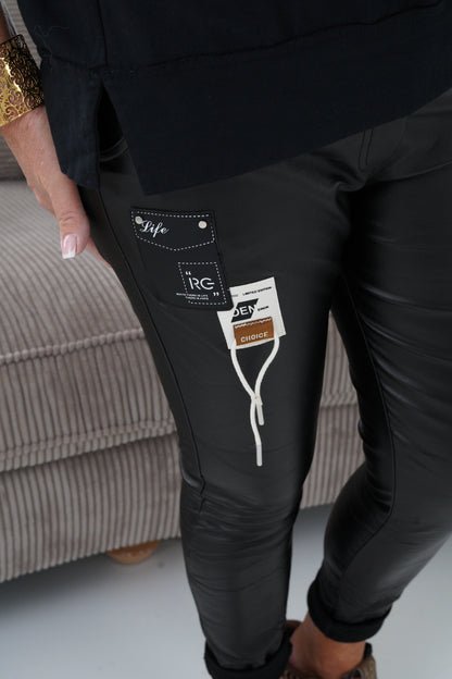 Joggpant in Schwarz (38-42)