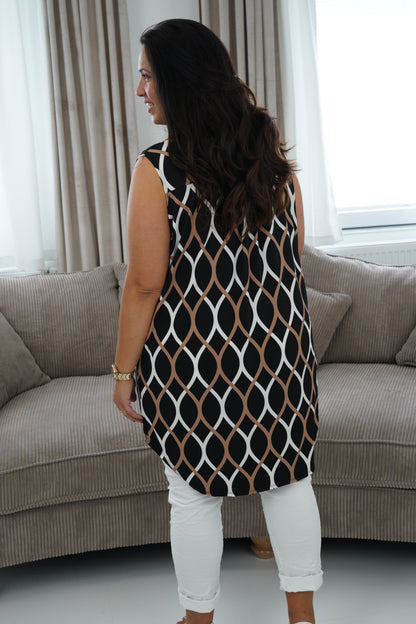 Long-Top in Schwarz gemustert (38-42+)