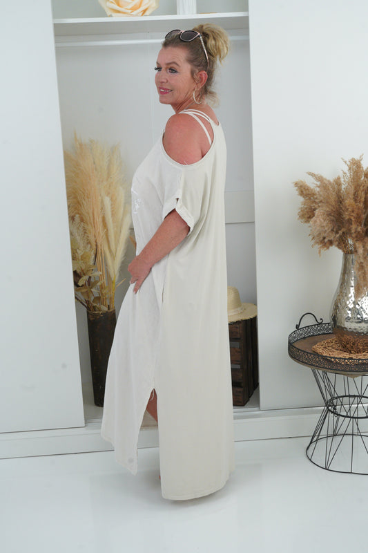 Kleid in Beige (40-44+)