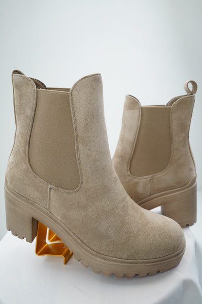 Schuh Booty in Beige (Gr.36-40)