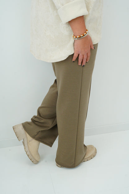 Marlenehose  in Taupe (42-46)