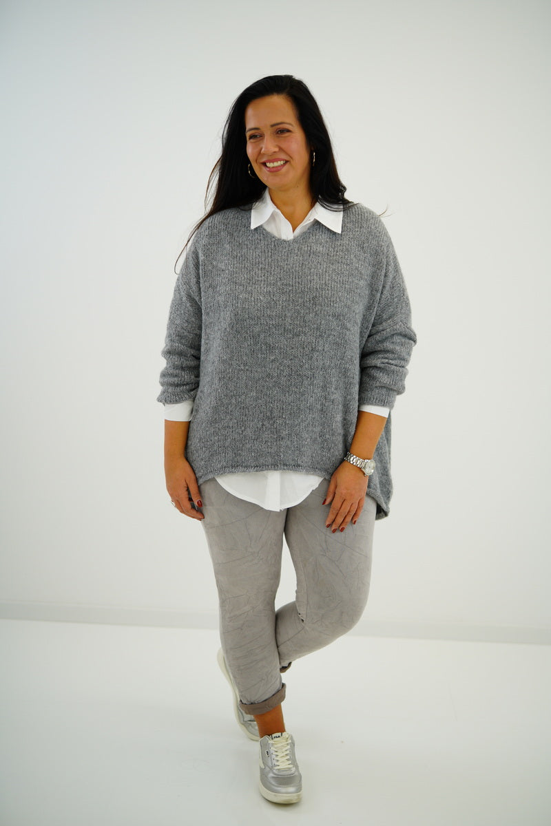 Pullover "Angelina" (42-46+) grau