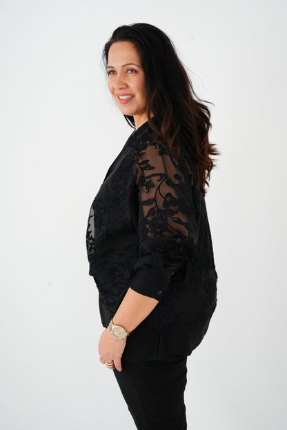 Bluse in Schwarz (40-44)