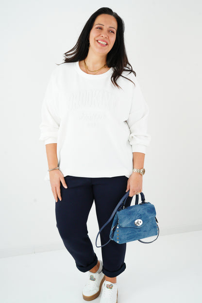 Sweatshirt in Off-White (42-46)