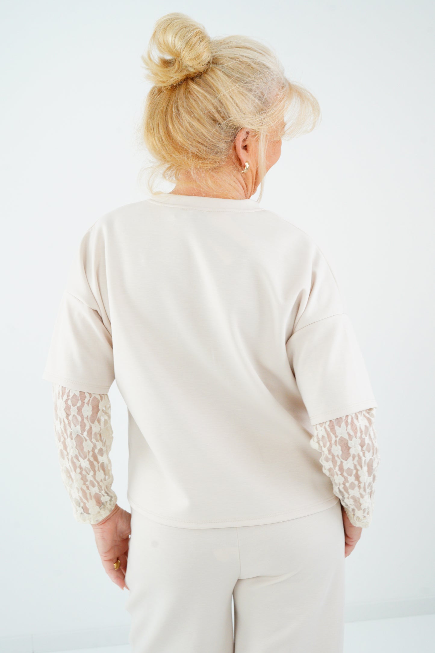 Sweatshirt in Beige (38-42)