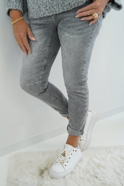 Jeans in Hellgrau (S,L,XL)