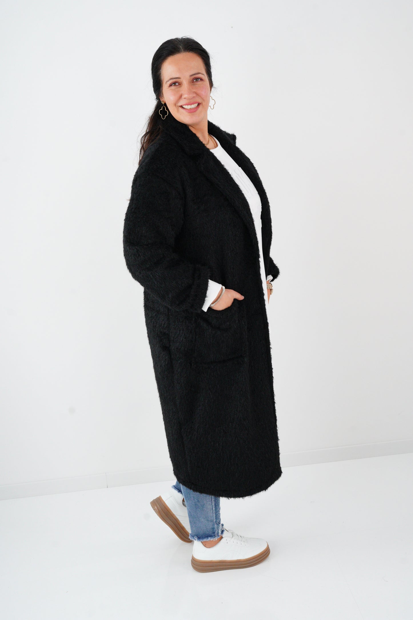 Mantel in Schwarz (40-44)