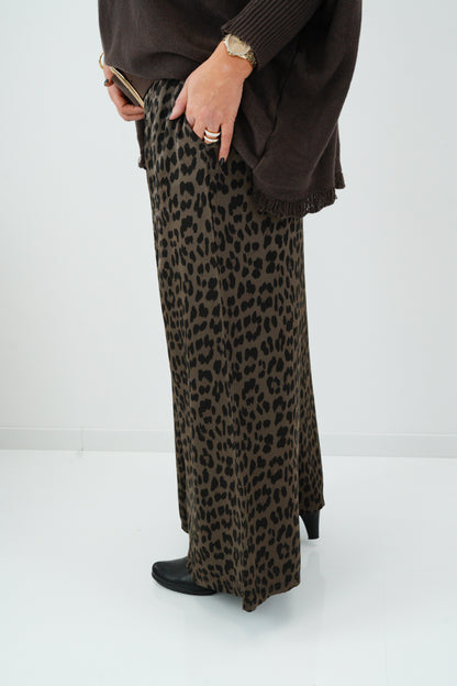 Marlene Hose in Leo-Nougat (38-44)