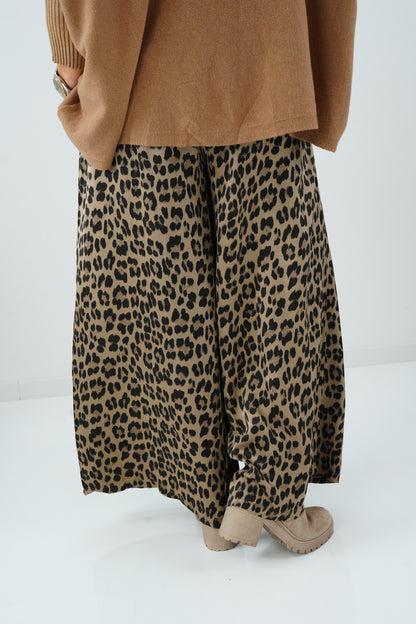 Marlene Hose in Leo-Taupe (38-44)