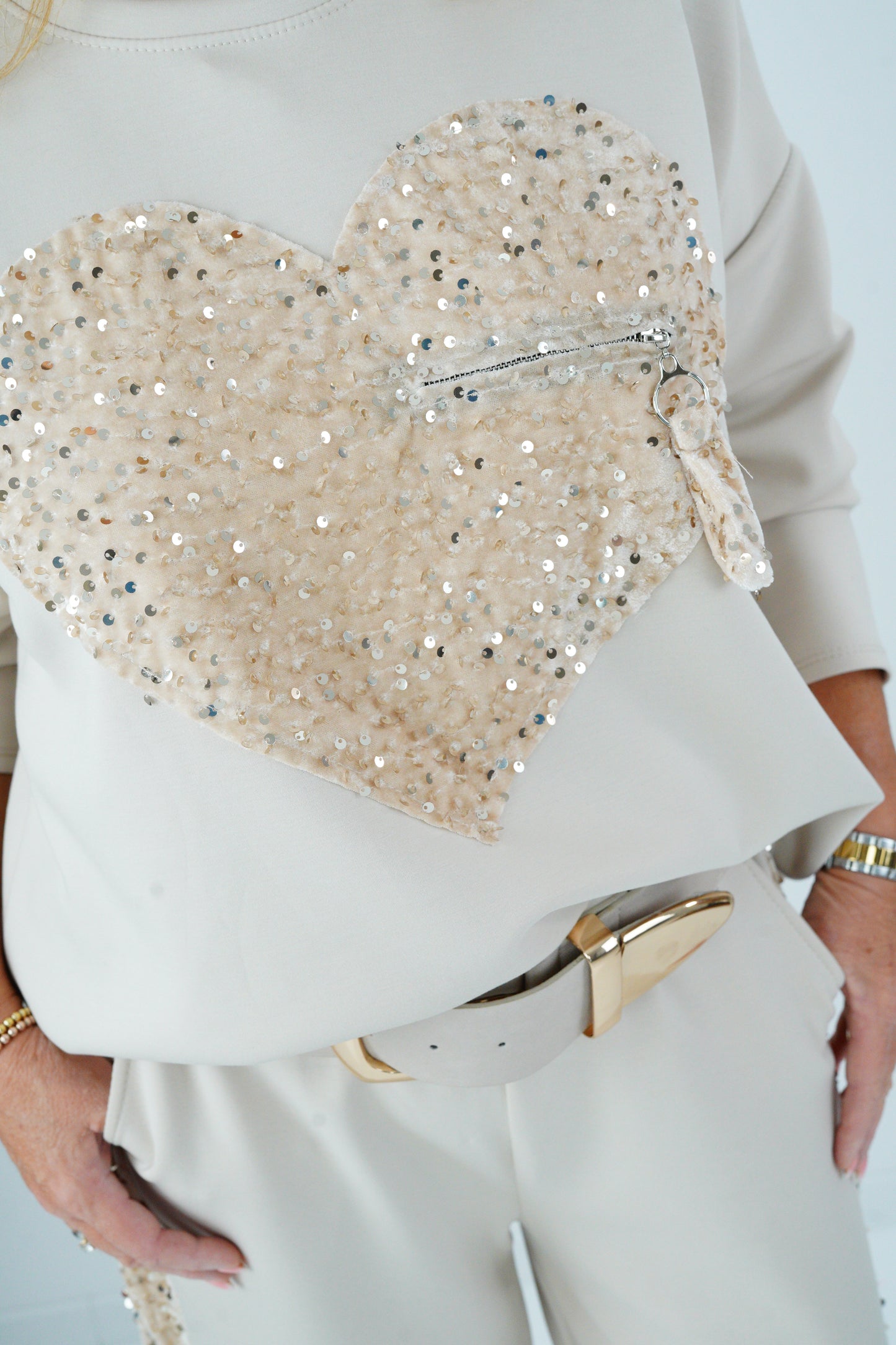 Sweatshirt in Beige (42-46)