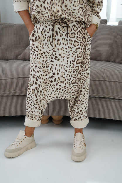 Baggy Hose in Leo-Beige (38-42+)