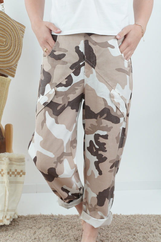 Joggpant in Camouflage (36-40)