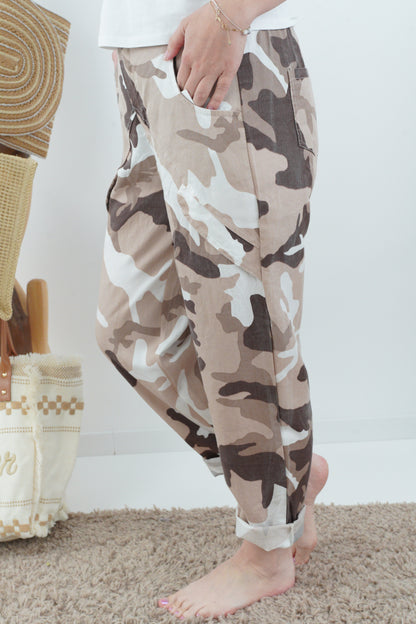 Joggpant in Camouflage (36-40)