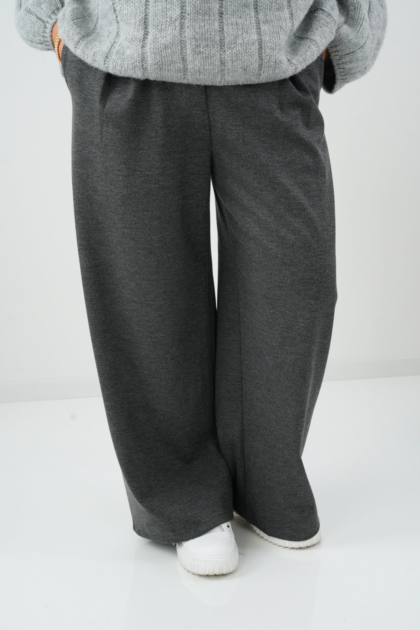 Marlenehose in Anthrazit (38-42)