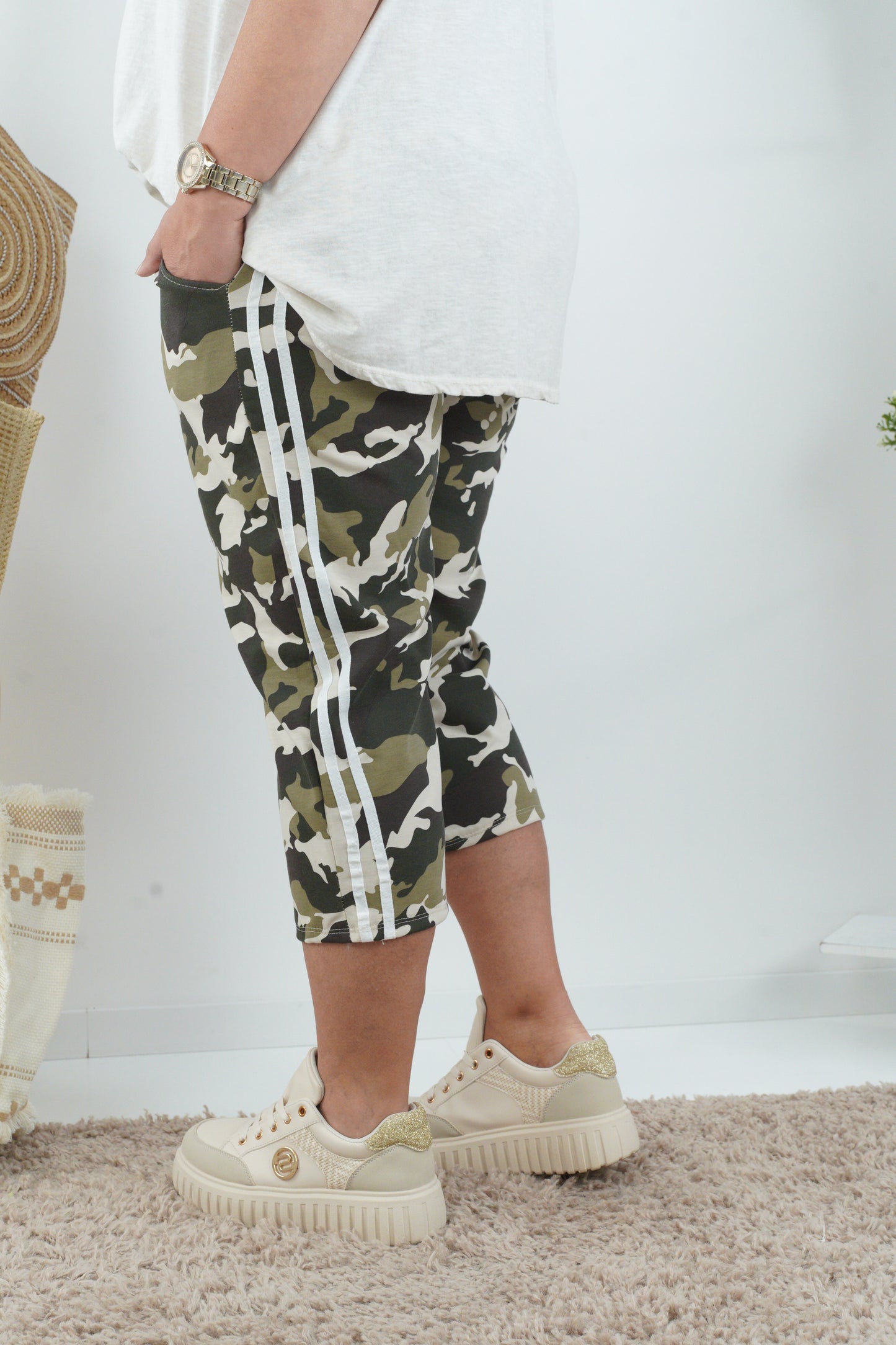 Capri Hose in Camouflage (42-46)