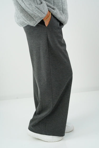 Marlenehose in Anthrazit (38-42)