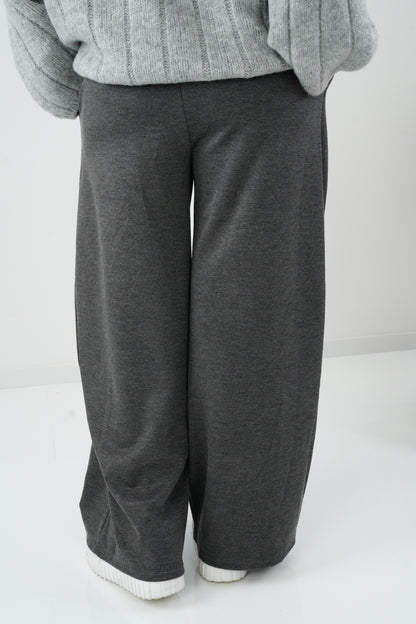 Marlenehose in Anthrazit (38-42)