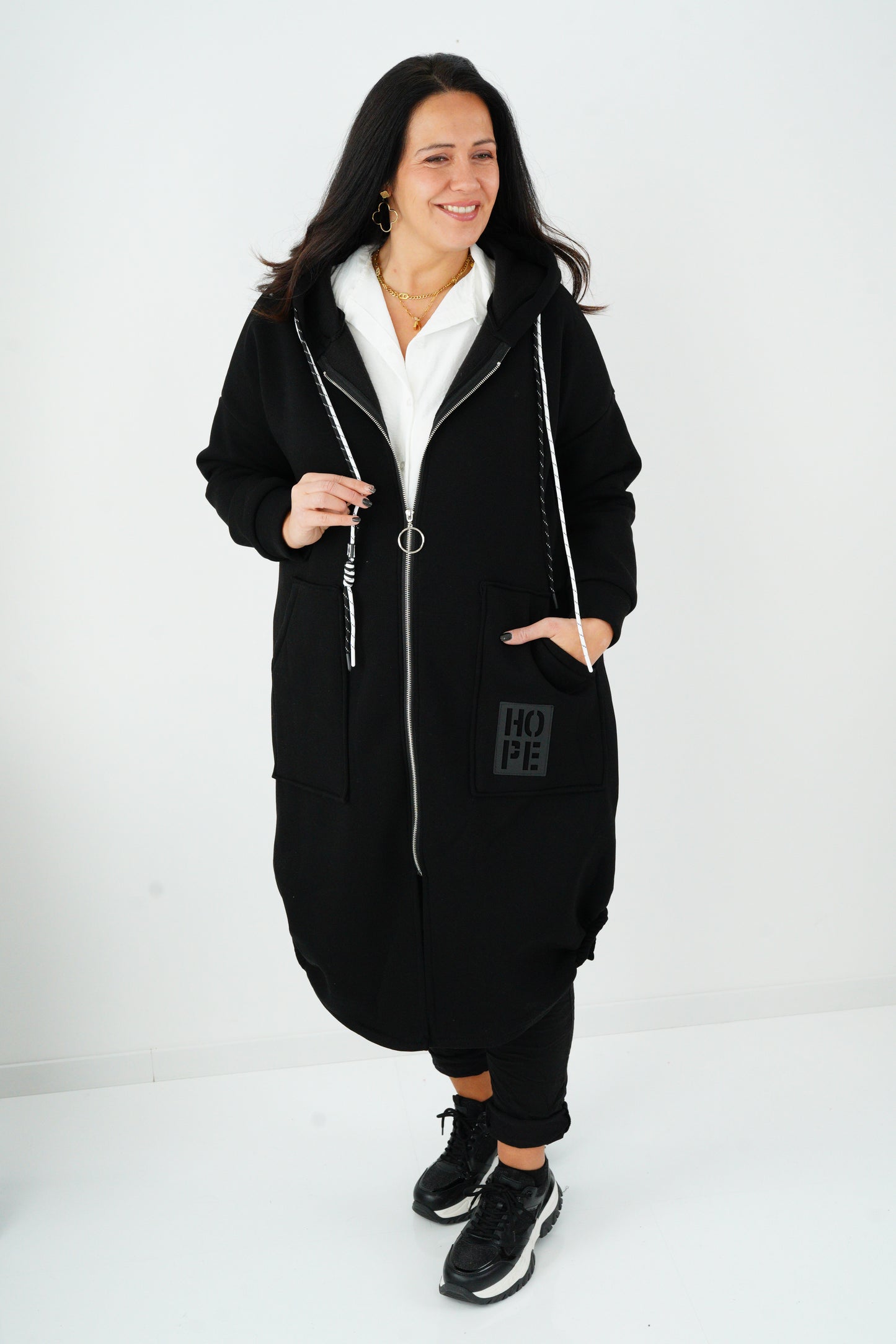 Sweat Mantel in Schwarz (40-44)