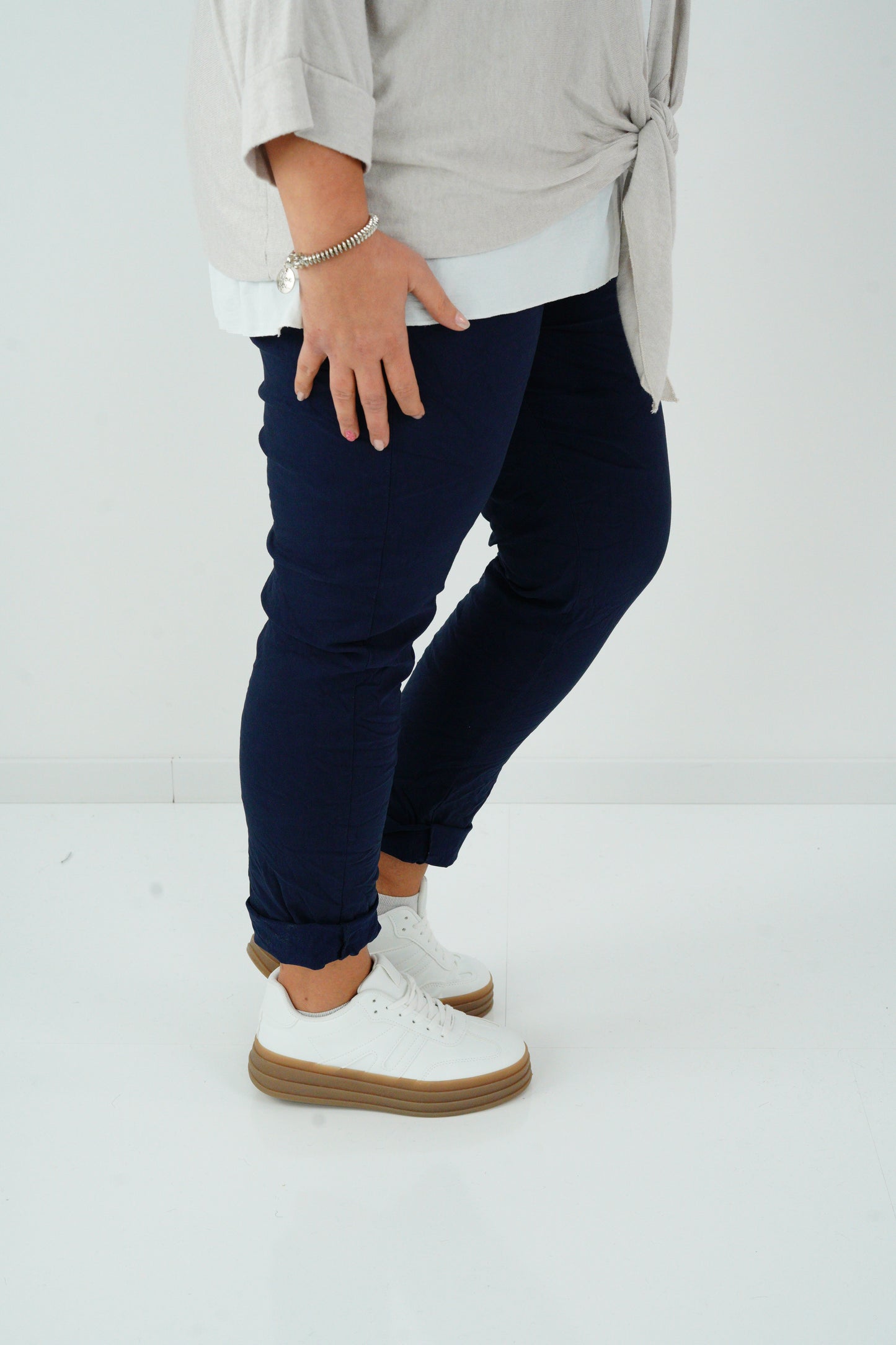 Joggpant in Marine (42-46)