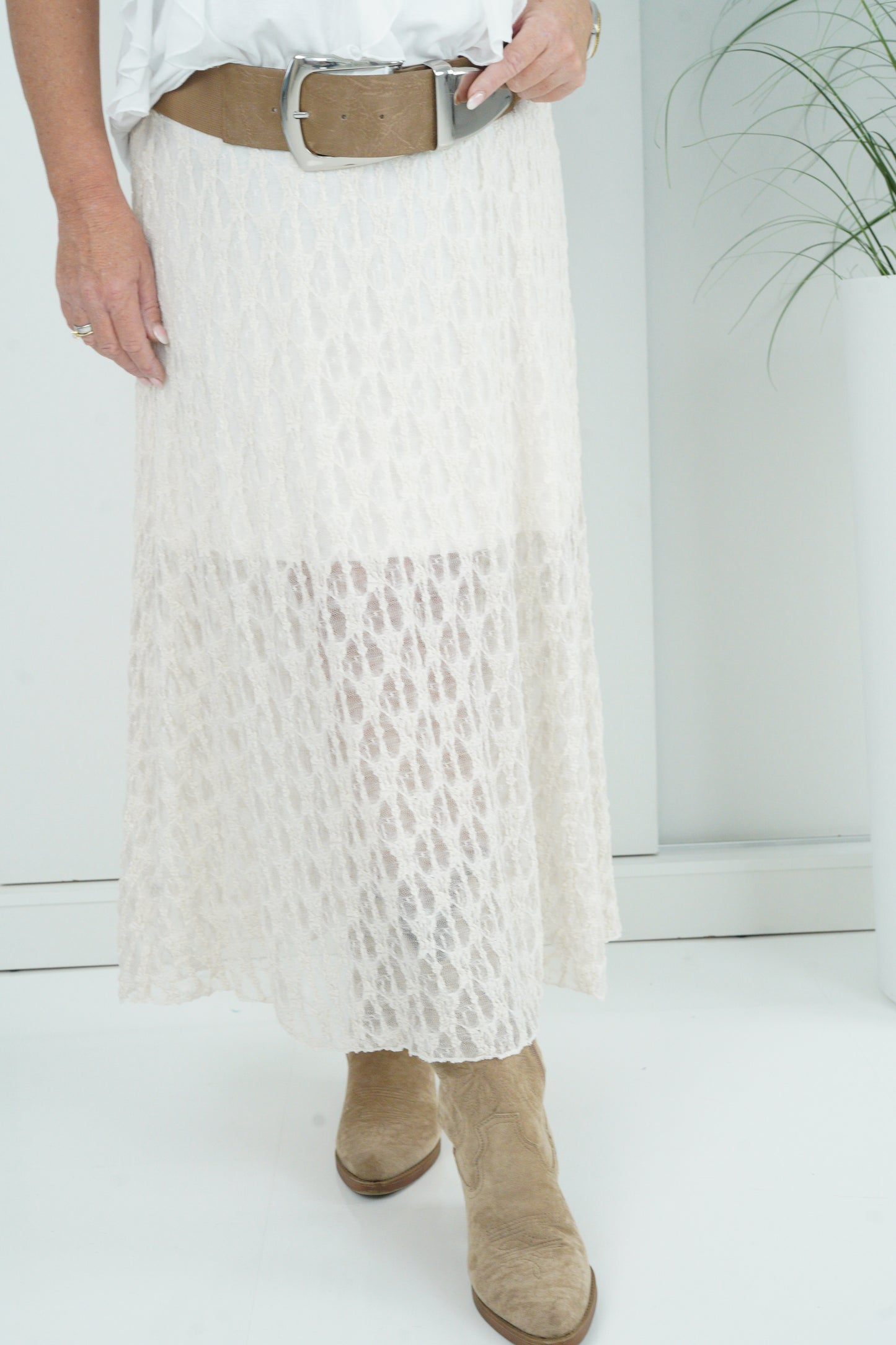 Spitzen-Rock in Creme (38-42+)