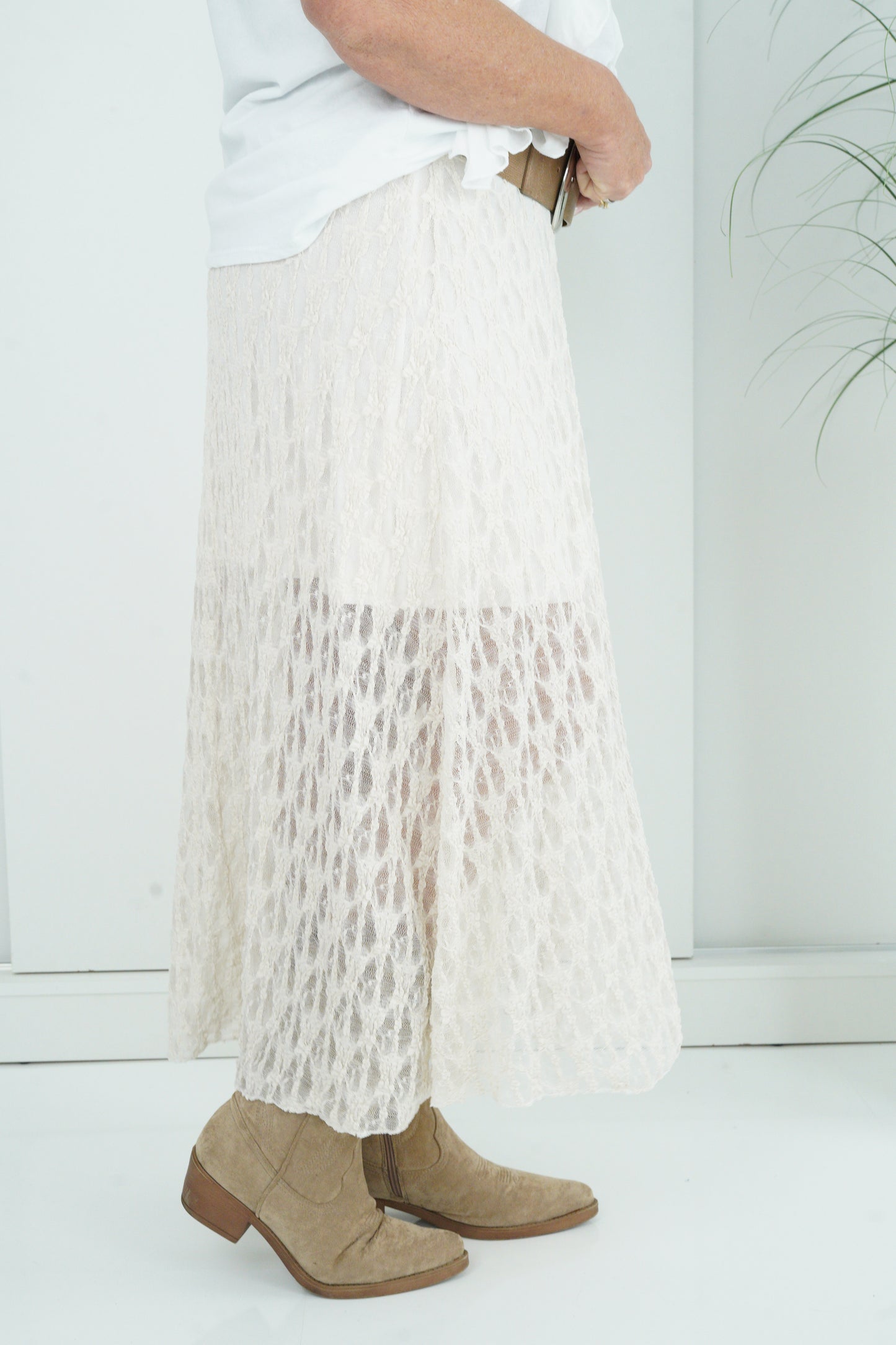 Spitzen-Rock in Creme (38-42+)