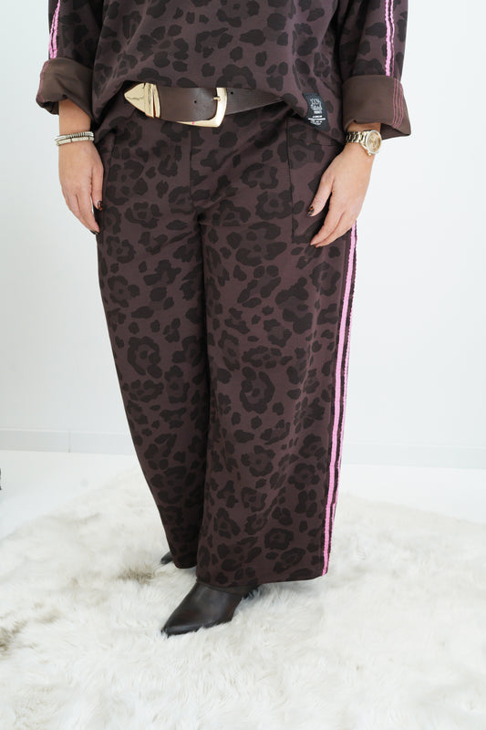 Marlenehose in Leo-Schoko-Neonpink (42-48)