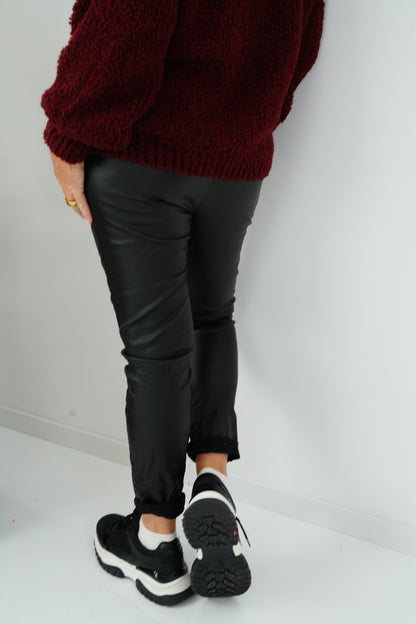 Joggpant in Schwarz (38-42)