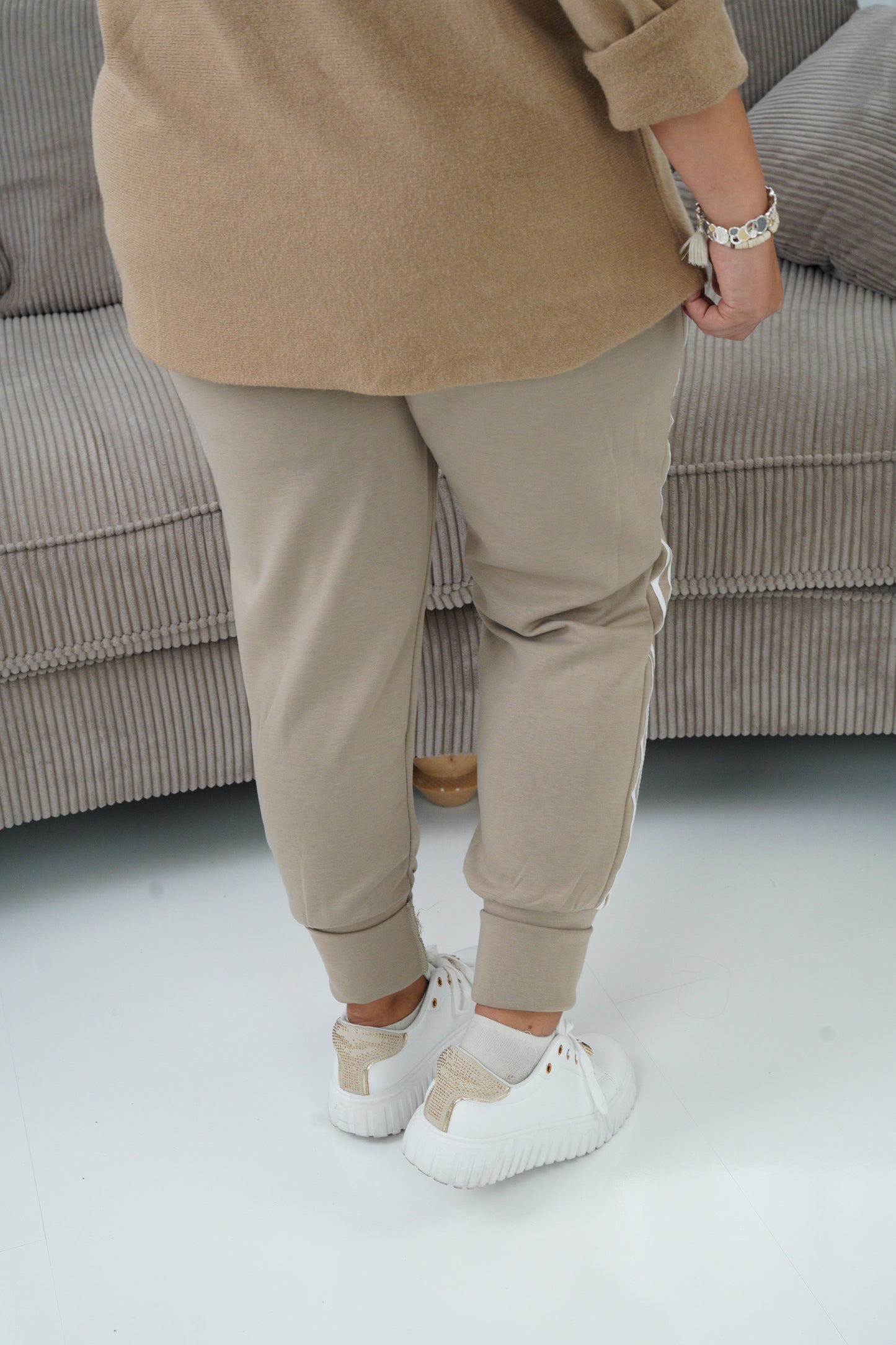 Joggpant in Taupe (40-44)