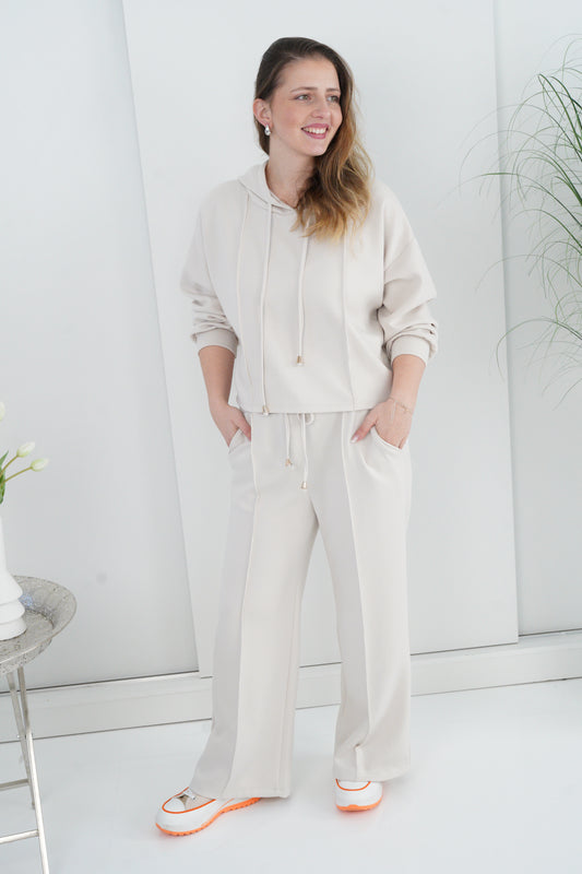 Anzug in Beige (38-42)