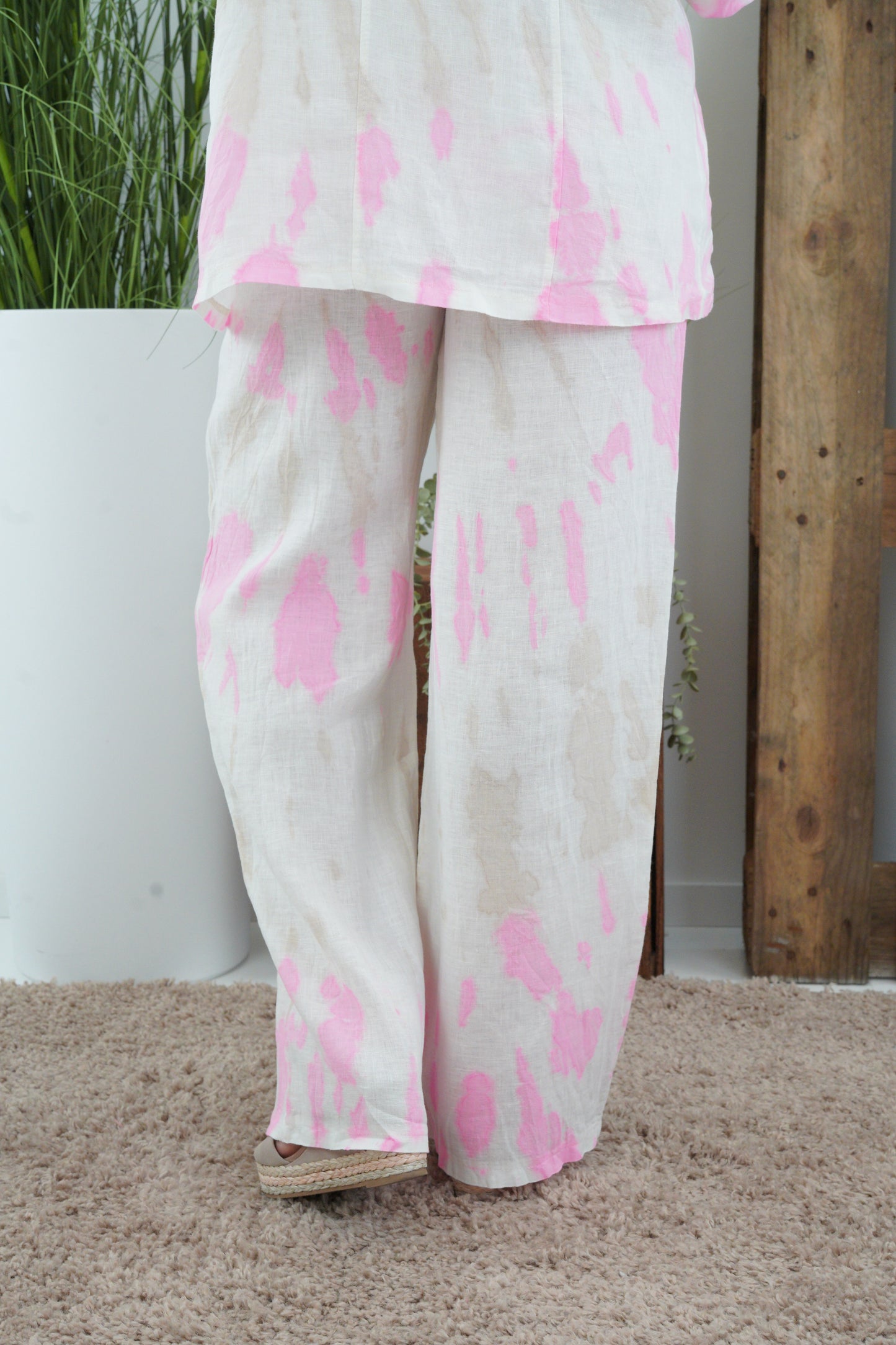 Hose in Off-White mit Neon (38-42)