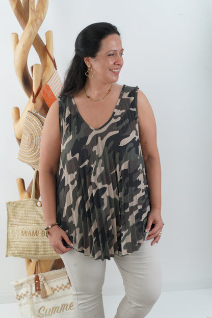 Top in Camouflage-Military (42-46)