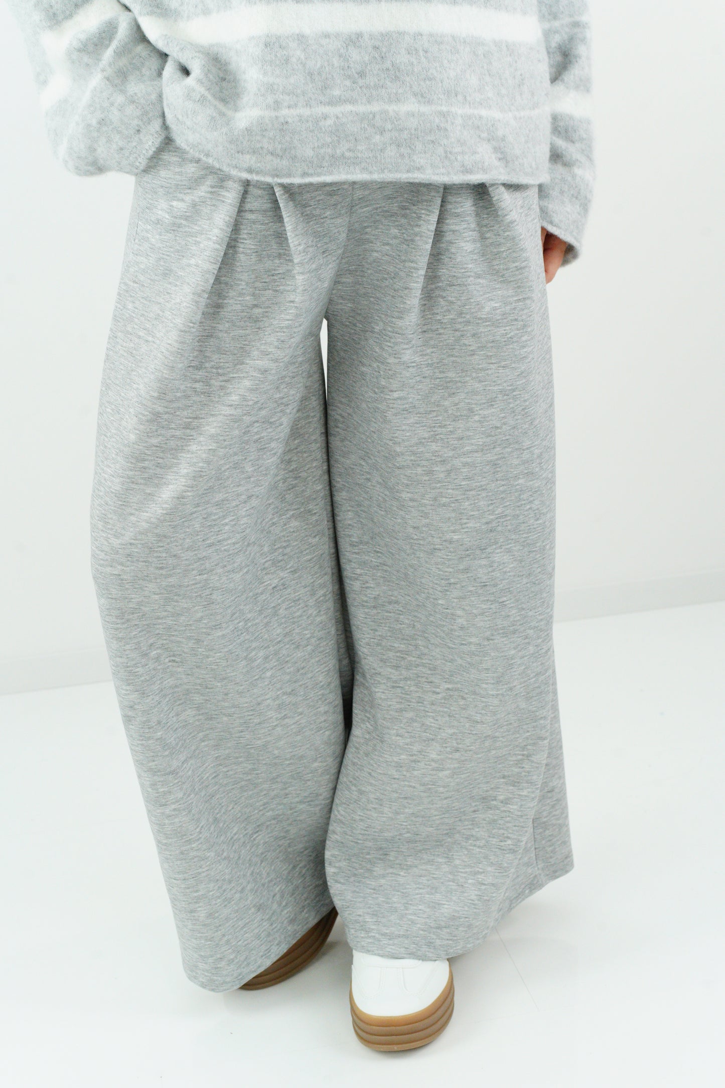 Marlene Hose in Hellgrau (38-42)