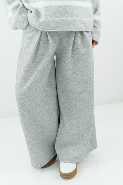 Marlene Hose in Hellgrau (38-42)