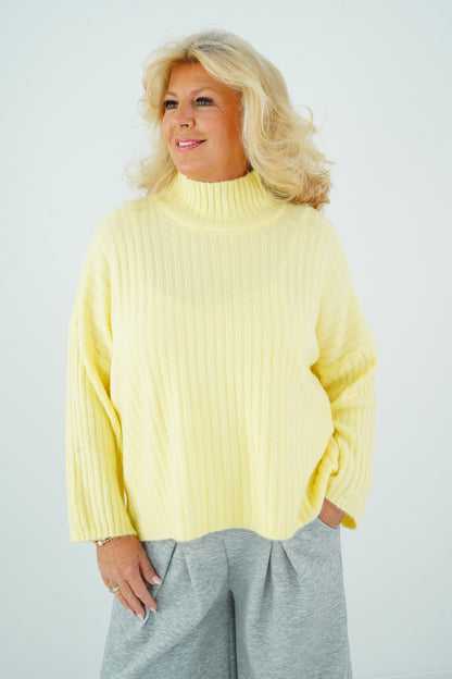 Pullover in Gelb (Onesize 38-44)