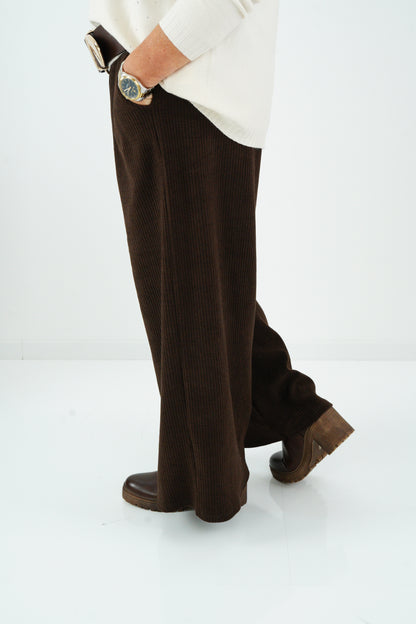 Marlenehose in Chocolate (38-42)