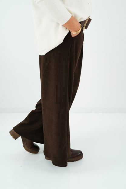 Marlenehose in Chocolate (38-42)