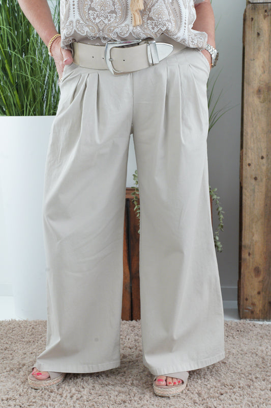 Hose in Beige (38-42+)