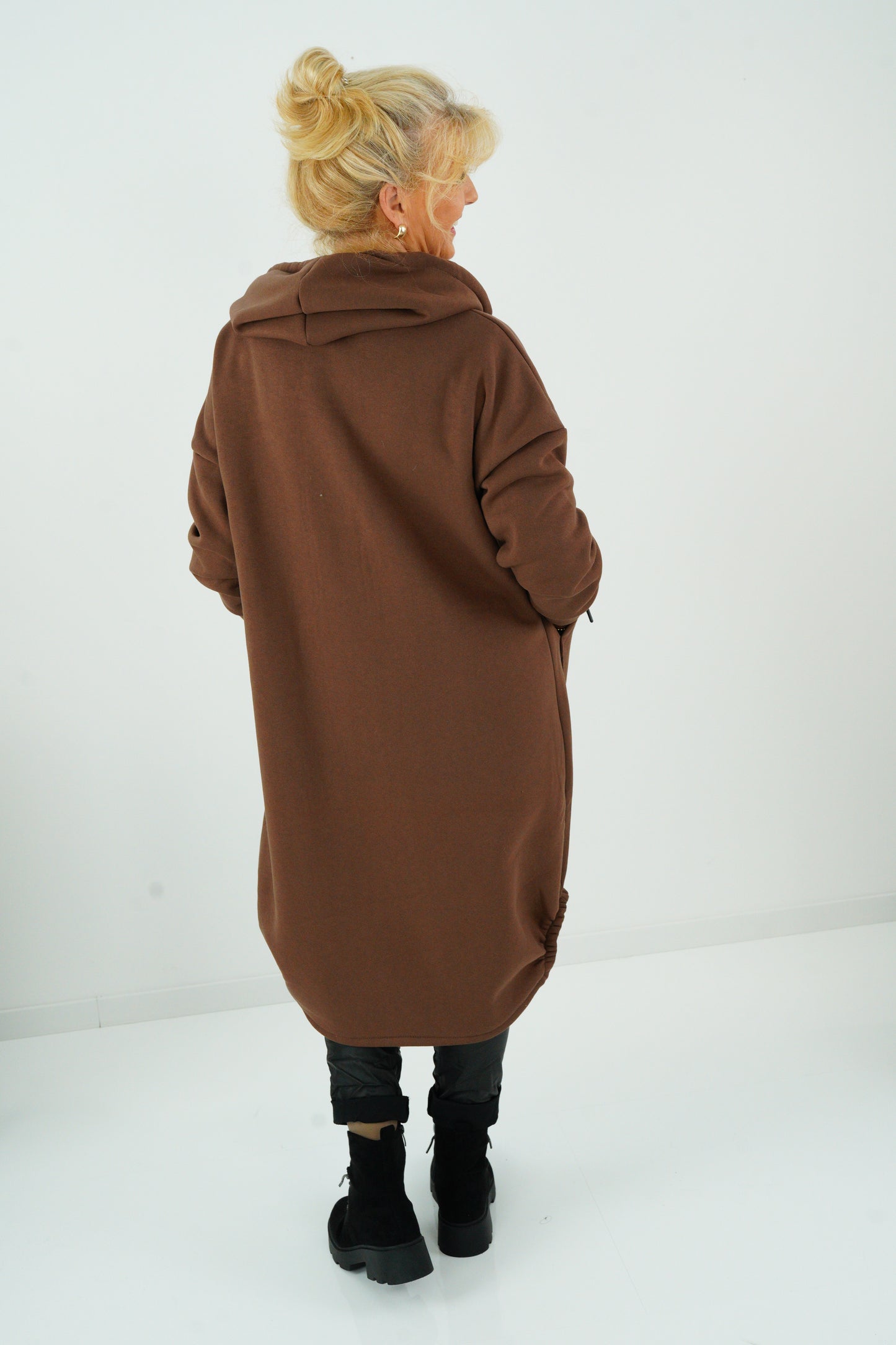 Sweat Mantel in Schoko (40-44)