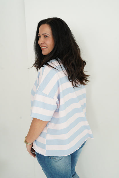 T-Shirt in Hellblau-Rose (40-44+)