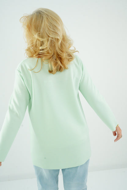 Sweatshirt in Lindgrün (38-44)