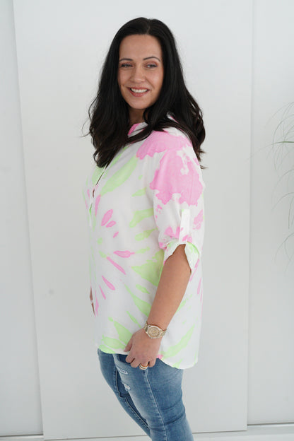 Bluse in Weiß-Neon-Batik (38-42+)